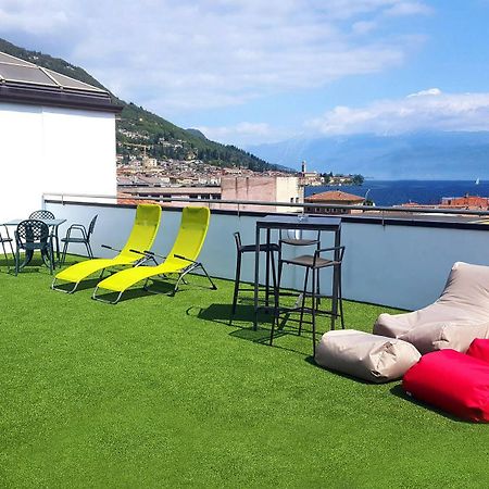 Lake Garda Hostel Salo Ngoại thất bức ảnh