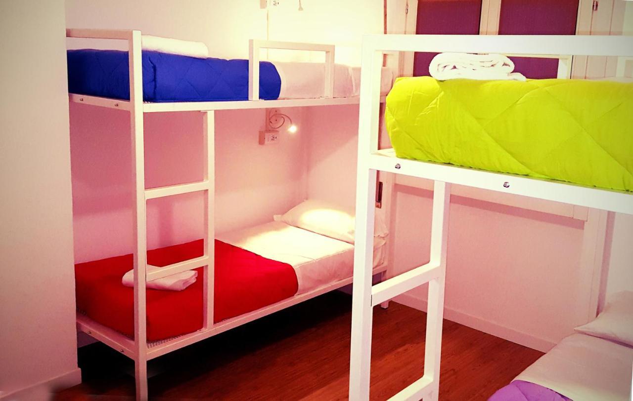 Lake Garda Hostel Salo Ngoại thất bức ảnh