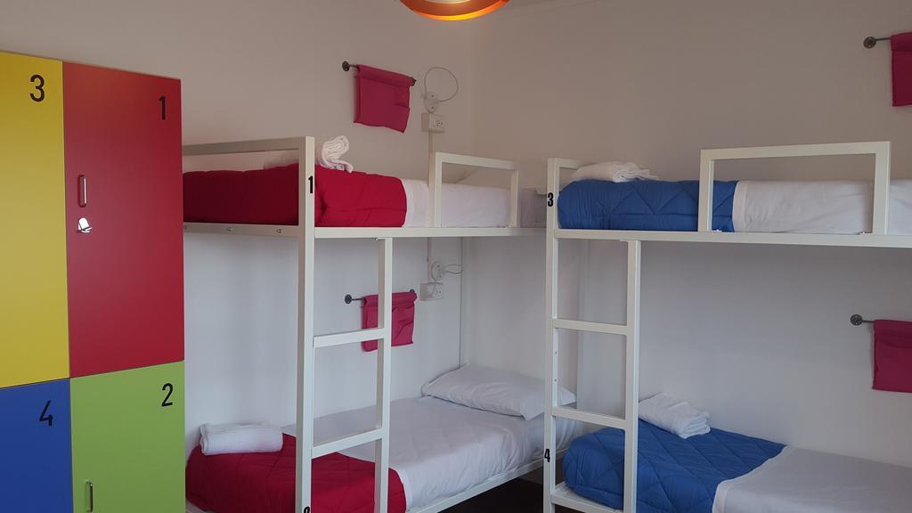 Lake Garda Hostel Salo Ngoại thất bức ảnh