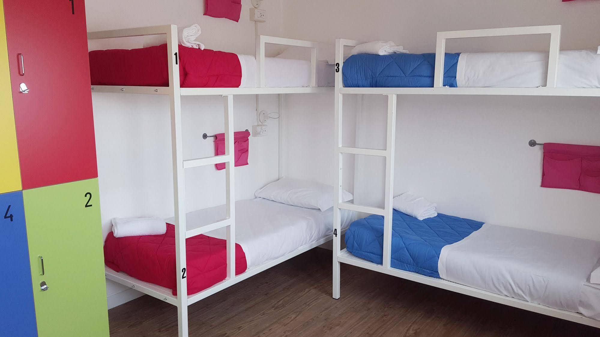 Lake Garda Hostel Salo Ngoại thất bức ảnh